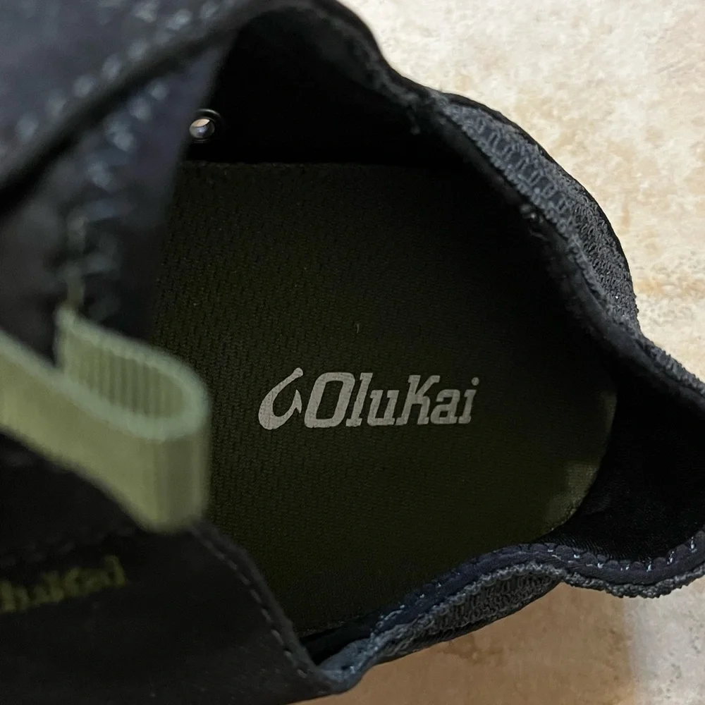 OluKai Nohea Moku Sneaker Mens 13 Slip on Elastic Laces Black